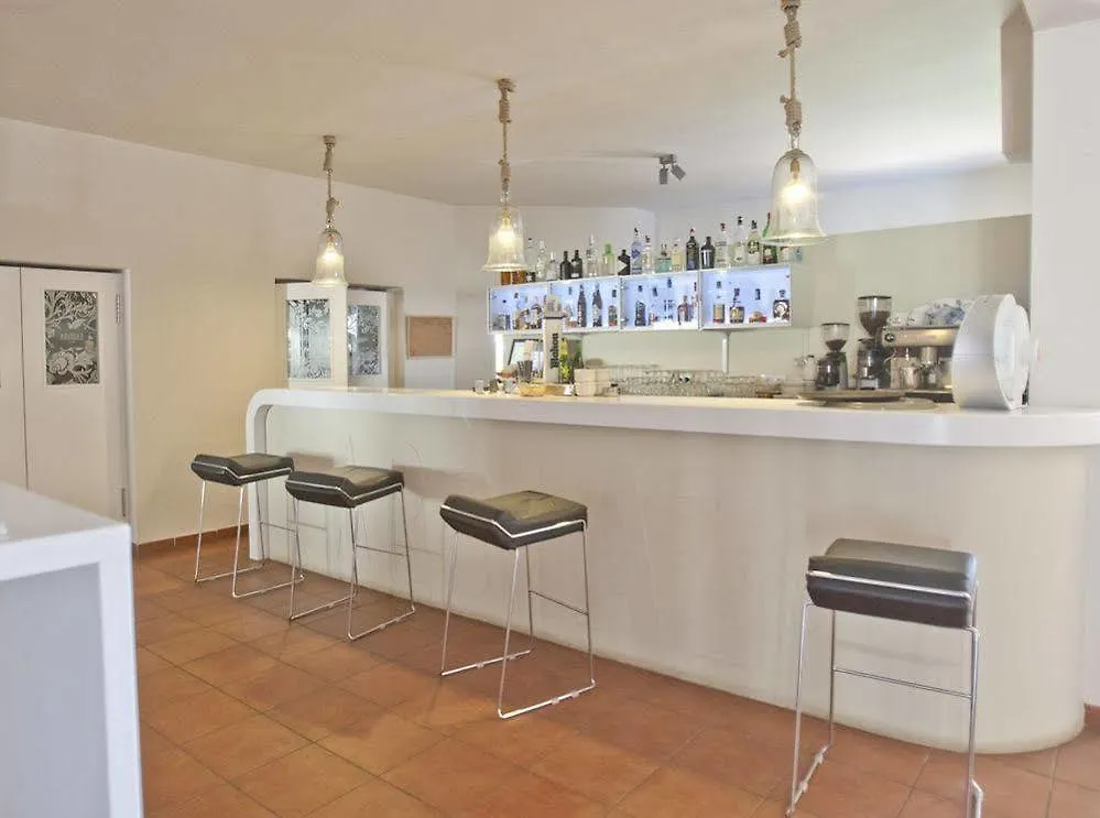 Arohaz Hotel & Restaurante Zahora