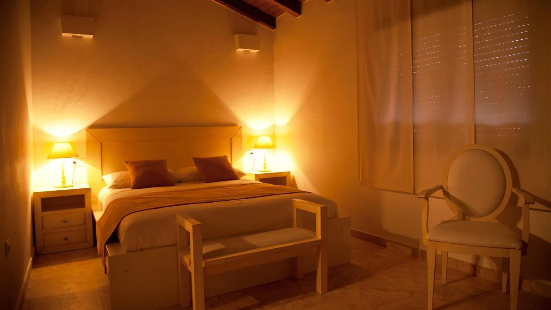 **  Arohaz Hotel & Restaurante Spain